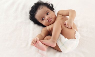 শিশুকে দীর্ঘ সময় ডায়াপার পরিয়ে রাখলে যেসব ক্ষতি হয়