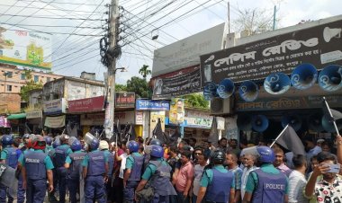 রংপুরে বিএনপির কালো পতাকা মিছিলে পুলিশের বাধা