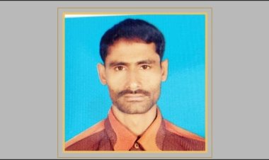 সিদ্ধিরগঞ্জে ইজিবাইকচালককে গলা কেটে হত্যা