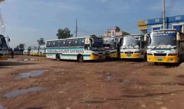 হবিগঞ্জ থেকে সারাদেশে বাস চলাচল বন্ধ, দুর্ভোগে যাত্রীরা