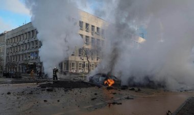 কিয়েভে কয়েক দফা ক্ষেপণাস্ত্র হামলা, নিহত ৮