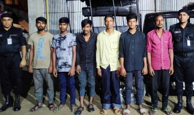 রাজধানীতে ১৩ ছিনতাইকারী গ্রেপ্তার