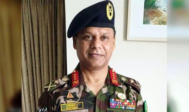  সুইজারল্যান্ড সফর শেষে দেশে ফিরলেন সেনাপ্রধান