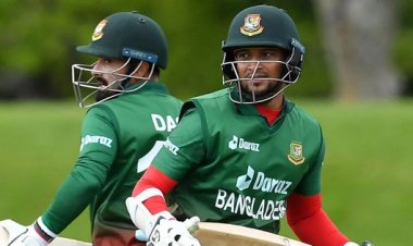  টানা দ্বিতীয় ম্যাচে ঝোড়ো ফিফটি সাকিবের