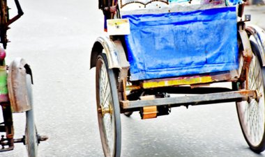 মিরপুরের কয়েকটি পুলিশ বক্সে রিকশাচালকদের হামলা 