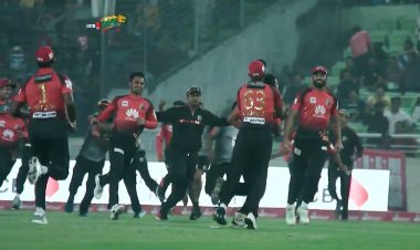 টানা পাঁচ জয়ে শীর্ষে বাংলাদেশ