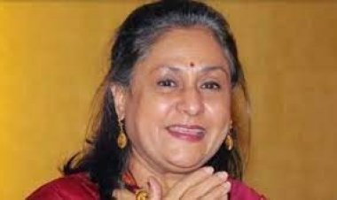  সাংবাদিকদের সঙ্গে ‘অভদ্রতা’ বিতর্কে মুখ খুললেন জয়া বচ্চন