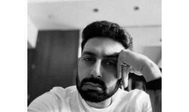  অভিষেক বেকার, খোঁটা শুনে যা বললেন ‘ছোটে বচ্চন’