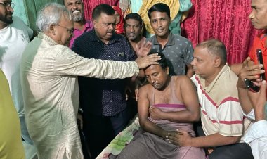 বাড়িতে ও হাসপাতালে গিয়ে আহতদের খোঁজ নিচ্ছেন রিজভী