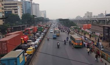 ঢাকা-ময়মনসিংহ মহাসড়কের গাজীপুর অংশে দীর্ঘ যানজট
