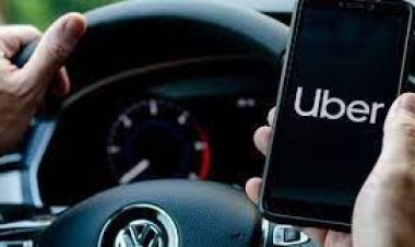  চালকের কারণে প্লেন ধরতে পারেননি যাত্রী, উবারকে জরিমানা   