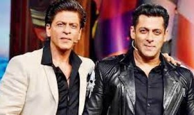  শাহরুখের জন্যই পিছিয়ে গেল সালমানের ‘টাইগার থ্রি’!