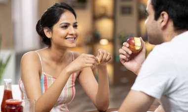 দাঁত ভালো রাখতে যে ৬ খাবার খাবেন