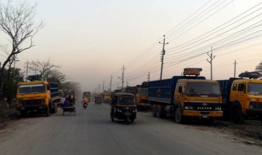 সিলেটে চলছে ট্রাক-পিকআপ-কাভার্ডভ্যান ধর্মঘট