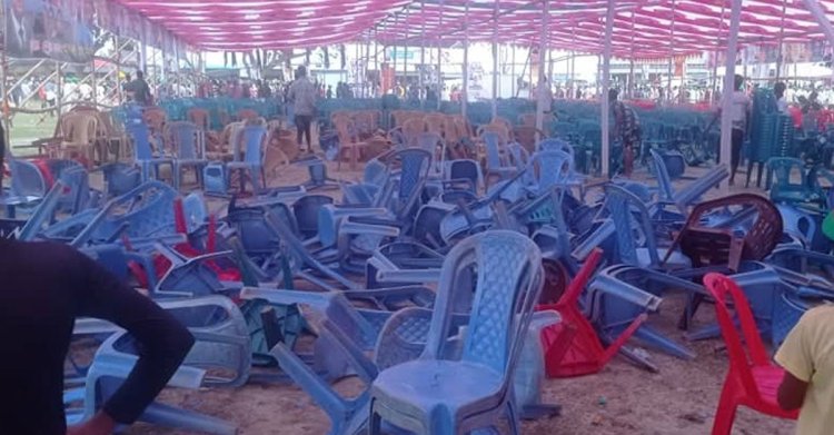 নেত্রকোণায় আওয়ামী লীগের সম্মেলনে হট্টগোল-ভাঙচুর