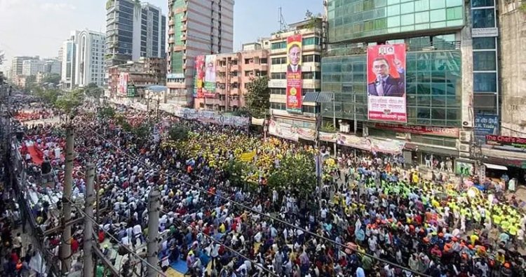 নয়াপল্টনে যুবদলের সমাবেশে নেতাকর্মীদের ঢল