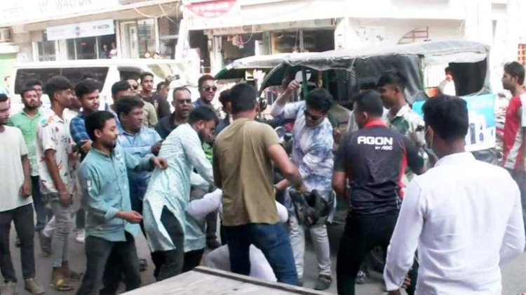 নাটোরে বিএনপি নেতাকর্মীদের ওপর আওয়ামী লীগের হামলা, আহত ৫০