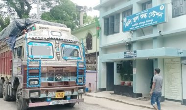 হিলি স্থলবন্দরে এলসি বন্ধ, বিপাকে আমদানিকারকরা