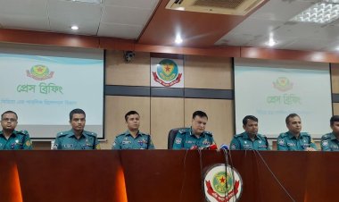  বিচারপতি মানিকের গাড়িতে হামলার মামলায় গ্রেপ্তার ৪, তদন্তে ডিবি