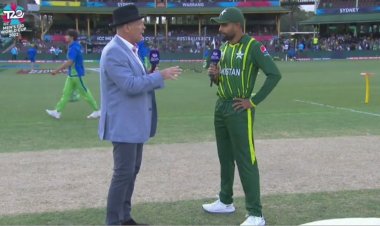 বাঁচামরার লড়াইয়ে টস জিতে ব্যাটিংয়ে পাকিস্তান
