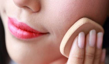 মেকআপের প্রসাধনীতে স্বাস্থ্য ঝুঁকি!