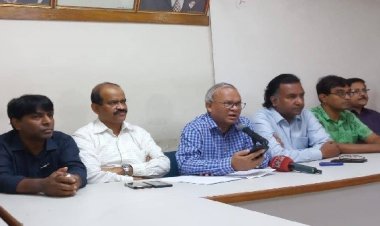 অবৈধ প্রধানমন্ত্রী দেশ চালাতে পারছেন না: রিজভী