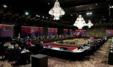 জি-২০ সম্মেলনে বিশ্বনেতারা, ইউক্রেন যুদ্ধ কি বন্ধ হবে?