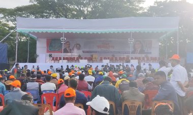 প্রস্তুত মঞ্চ, গণসমাবেশ শুরুর অপেক্ষায় নেতাকর্মীরা