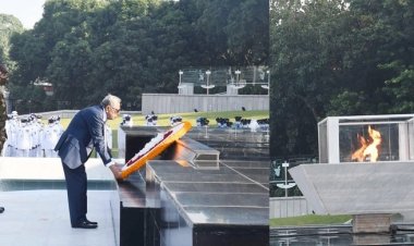 শিখা অনির্বাণে রাষ্ট্রপতি ও প্রধানমন্ত্রীর শ্রদ্ধা