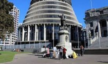 ১৮ বছরে ভোট দেওয়ার নিয়ম বৈষম্যমূলক: নিউজিল্যান্ডের আদালত