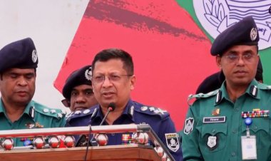 আগুন সন্ত্রাস রুখতে আইনশৃঙ্খলা বাহিনী প্রস্তুত : আইজিপি