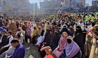 কুমিল্লায় বিএনপির সমাবেশস্থল কানায় কানায় পূর্ণ