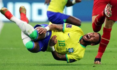 গ্রুপ পর্বে আর খেলতে পারবেন না নেইমার