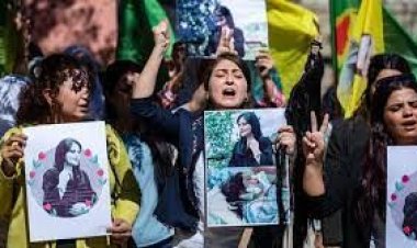 ইরানে বিক্ষোভে নিহত বেড়ে ৪৪৮