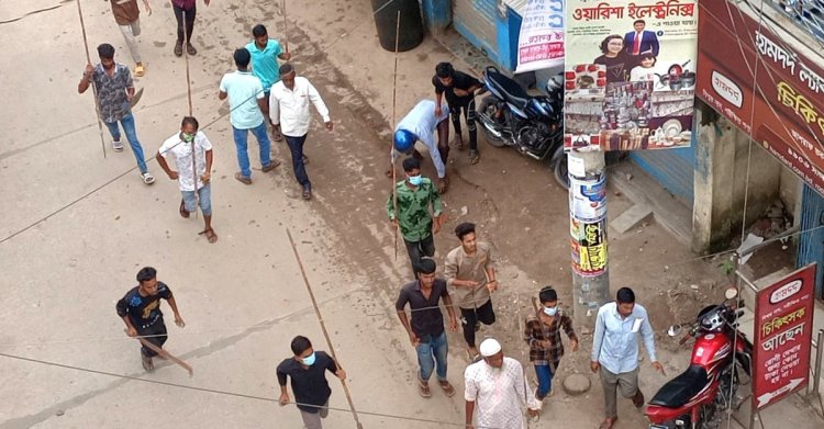 পাকুন্দিয়ায় ফুল দেওয়া নিয়ে ছাত্রলীগের দুই গ্রুপের সংঘর্ষ