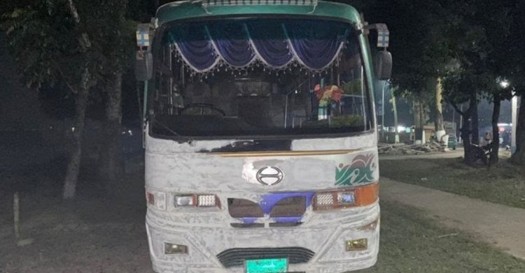 চলন্ত বাসে কলেজছাত্রীকে ধর্ষণচেষ্টা, চালকের ৫ বছরের কারাদণ্ড