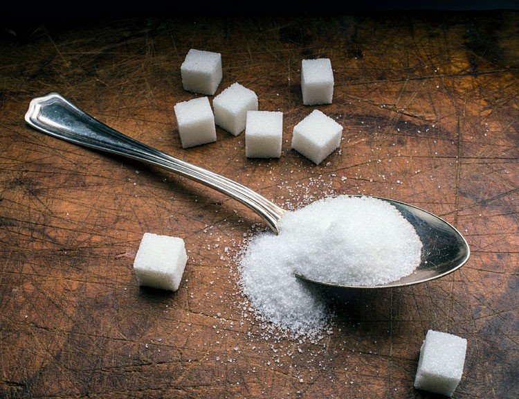চিনি কম খেলে যে ৬ উপকার পাবেন