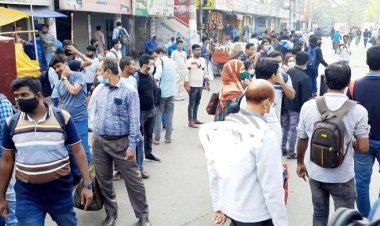 রাজশাহীতে পরিবহন ধর্মঘট: দুর্ভোগে যাত্রীরা