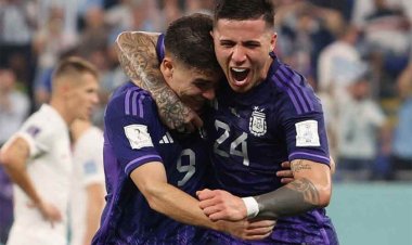 পোলিশ দুর্গ গুঁড়িয়ে স্বপ্ন অটুট মেসির, শেষ ষোলোয় আর্জেন্টিনা