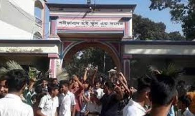 ফরিদপুরে স্কুলছাত্রীর শ্লীলতাহানির মামলায় গ্রেফতার প্রধান শিক্ষক
