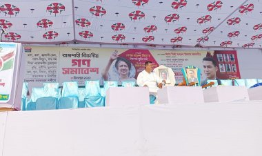 প্রস্তুত মঞ্চ, খালেদা জিয়া-তারেক রহমানের জন্য রাখা হয়েছে চেয়ার