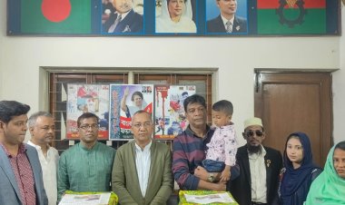 যুবদল নেতা কারান্তরীণ  সারফারাজের পরিবারকে আর্থিক সহায়তা প্রদান