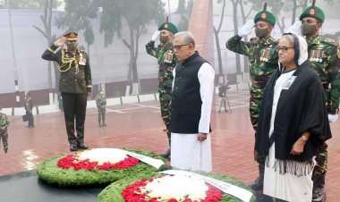 শহীদ বুদ্ধিজীবীদের প্রতি রাষ্ট্রপতি-প্রধানমন্ত্রীর শ্রদ্ধা