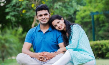 স্বামীর কাছে নিজেকে প্রিয় করবেন যেভাবে