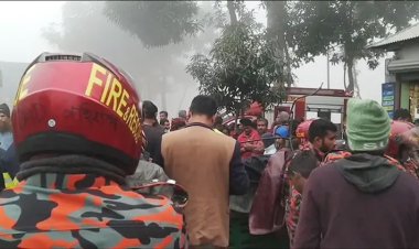 ঘন কুয়াশা: গাইবান্ধায় বাসচাপায় স্বামী-স্ত্রীসহ নিহত ৪