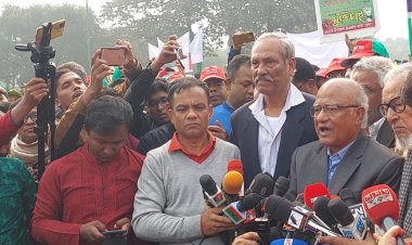 আন্তর্জাতিক শক্তি চায় দেশে গণতান্ত্রিক সরকার প্রতিষ্ঠিত হোক : ড. মোশাররফ