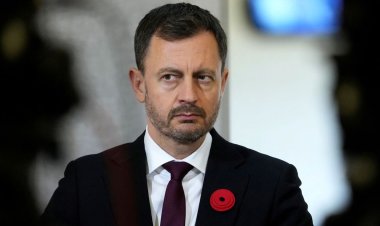 আস্থাভোটে হেরে ভেঙে গেল স্লোভাকিয়ার সরকার