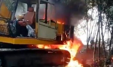 সীমানা নির্ধারণ নিয়ে এলাকাবাসীর সঙ্গে পাউবোর সংঘর্ষ