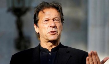  পাকিস্তানে ২ প্রাদেশিক পরিষদ ভেঙে দেওয়ার ঘোষণা ইমরানের