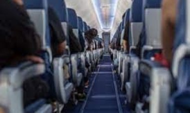  মাঝ আকাশে প্লেনে তীব্র ঝাঁকুনি, আহত অন্তত ৩৬